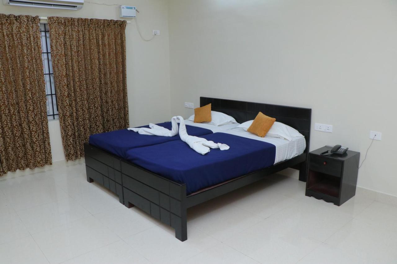 Hotel Tamilnadu -Trichy Tiruchirappalli Bagian luar foto